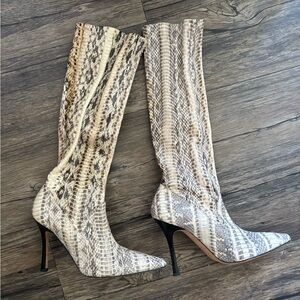 Manolo Blahnik Beige Snakeskin Heeled Boots